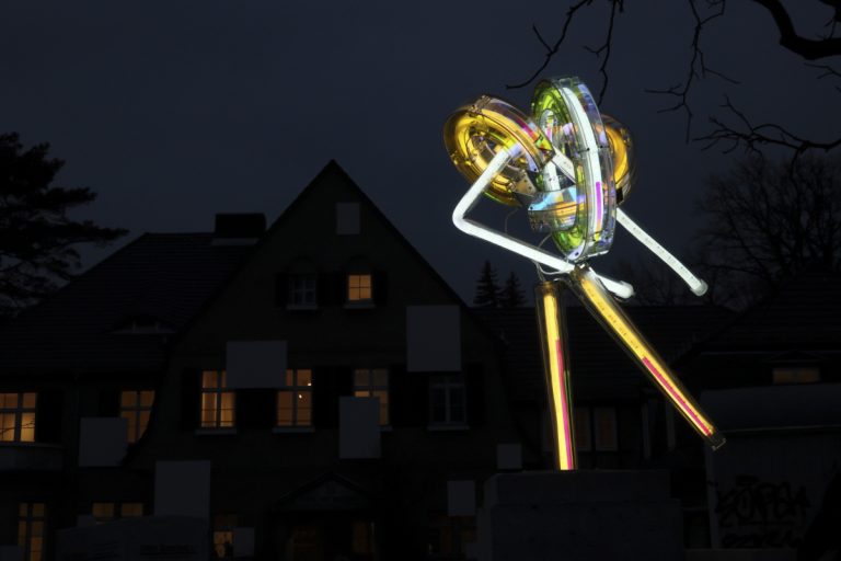 New light sculptures by Susanne Rottenbacher